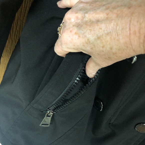 Small ladies Calvin Klein winter hooded jacket - Picture 5 of 11